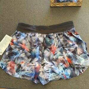 Lululemon Women's Classic Short 3"